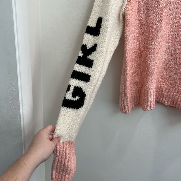 Wildfox Girl Power pink sweater at NWOT size medium - Picture 7 of 9